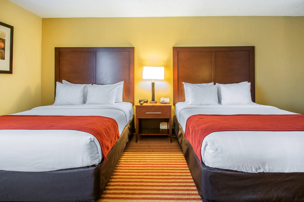 The Adventure Hotel by the Parks