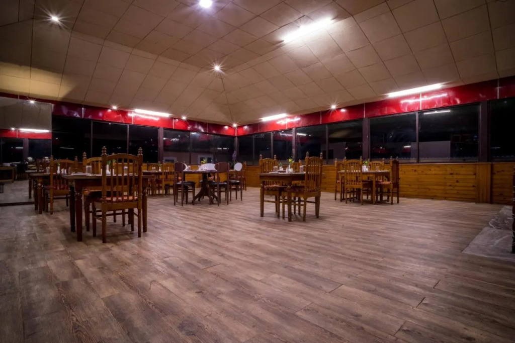 Magpie Mall Road Residency ( MG-MARG )