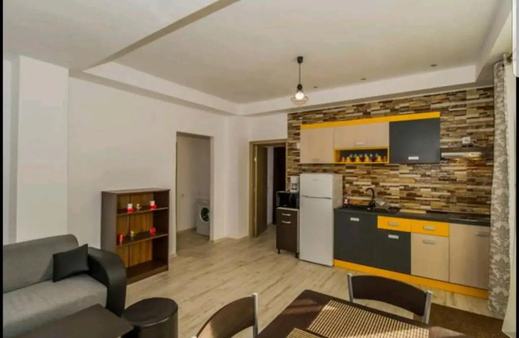 Apartament Andra
