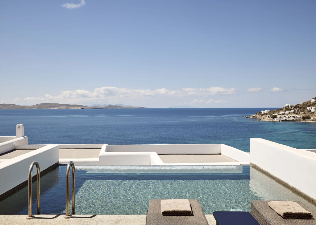 Amazon Mykonos Resort & Spa