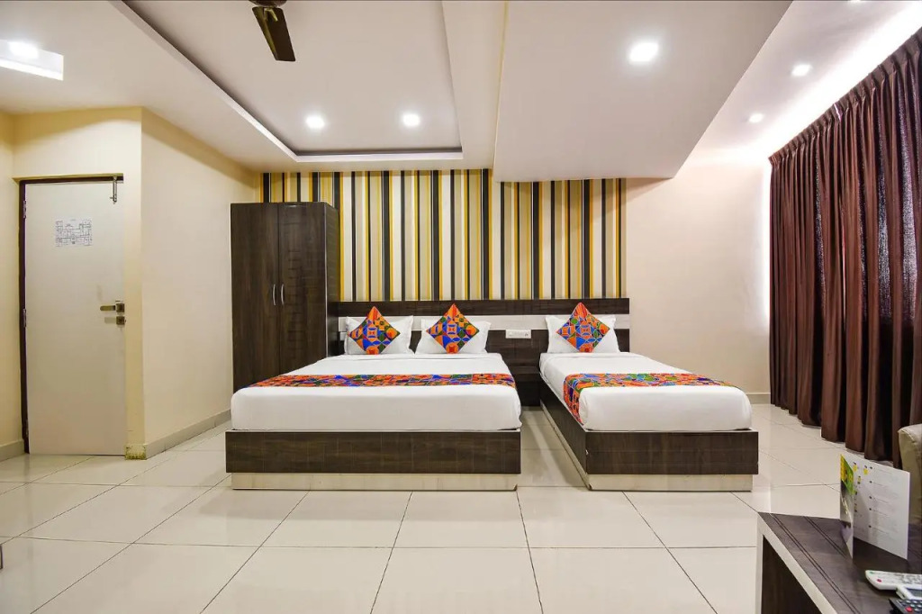 Treebo Trend Rotano Suites