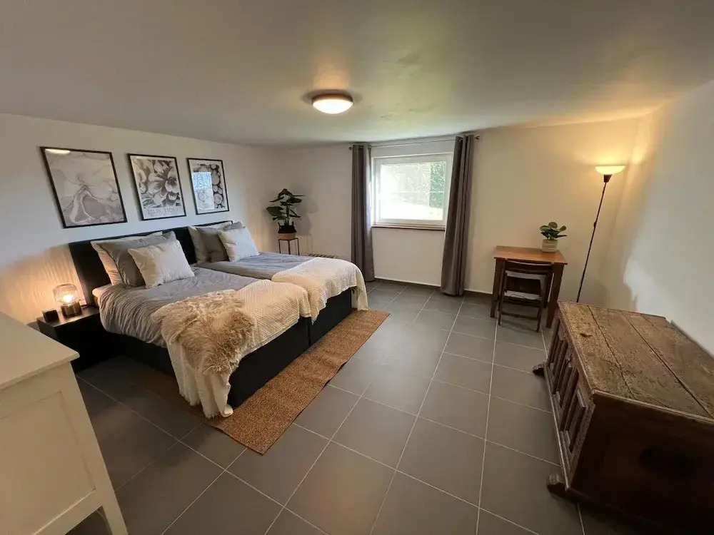 Panoramic villa with private sauna in Erezée