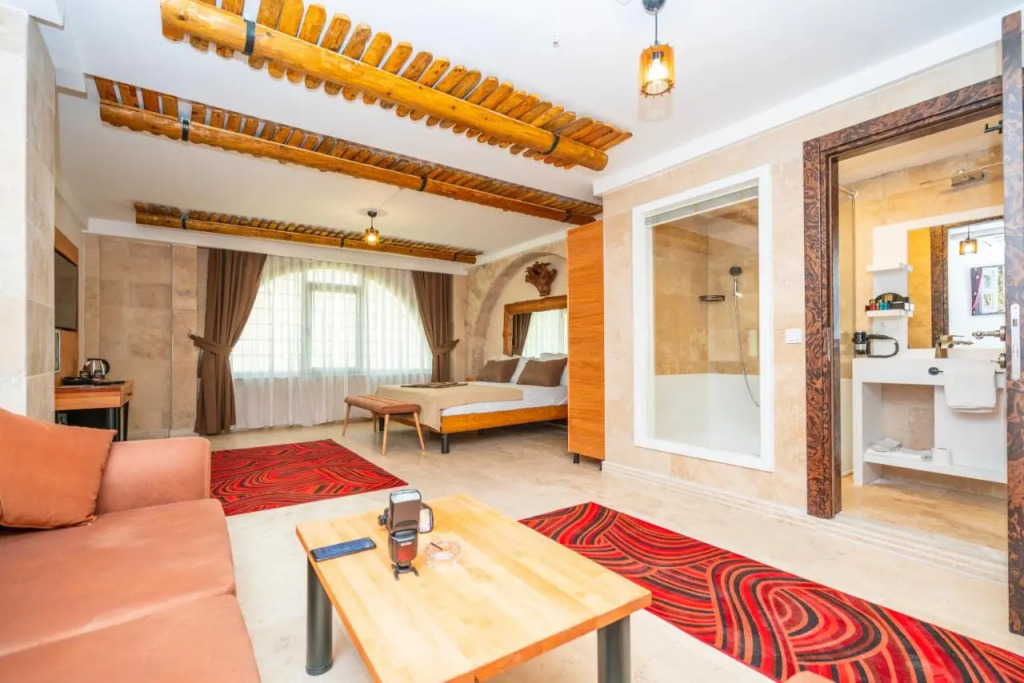 PASHA PALACE HOTEL