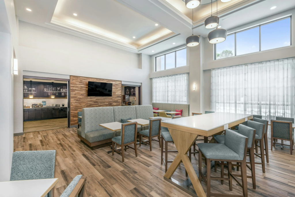 Hampton Inn & Suites Burlington