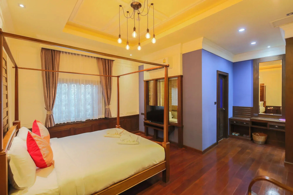 Floral Hotel Thapae Gate Chiangmai