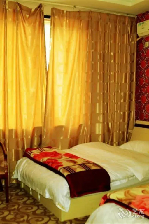 Shuangliu Xinshiji Hotel