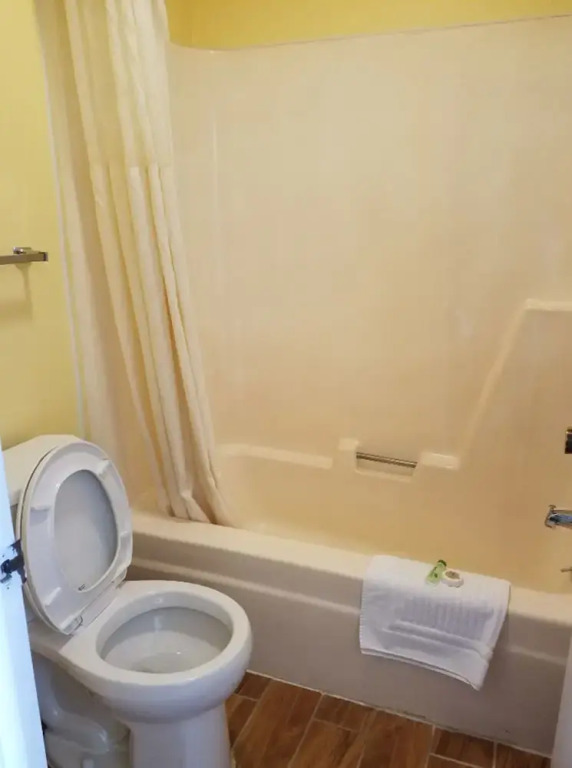Budget Host Inn