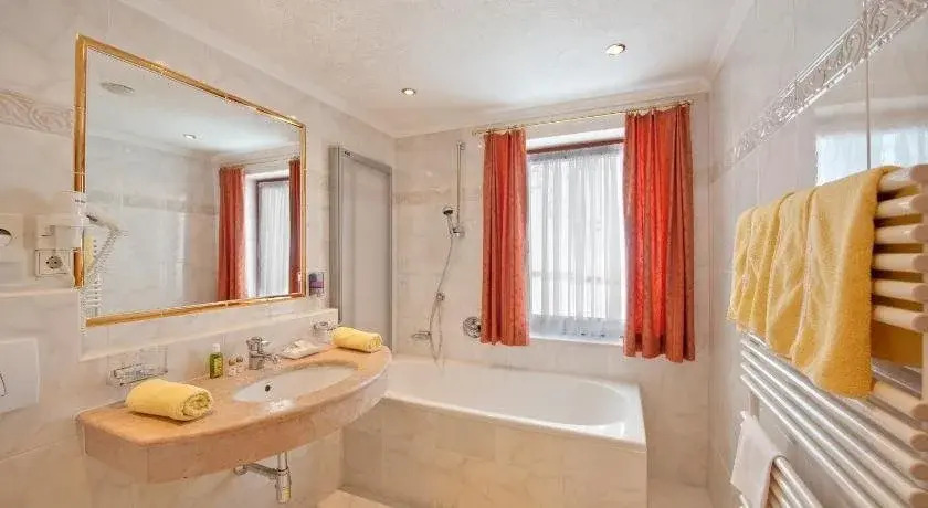 Hotel Jagdhof Bed & Breakfast