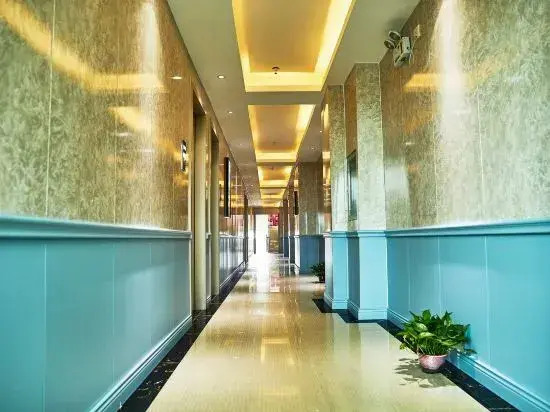 Hongqiao Boutique Hotel
