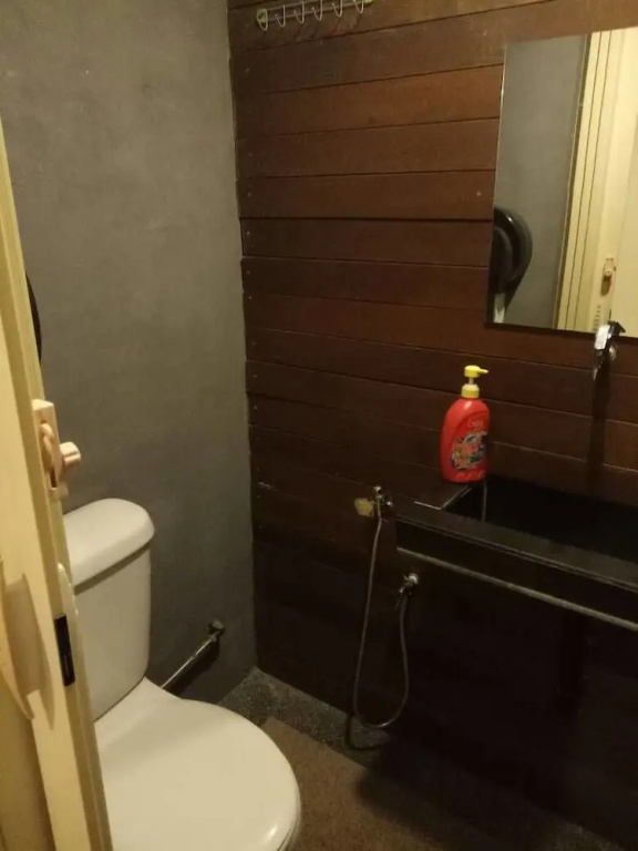 SK Hotel 2