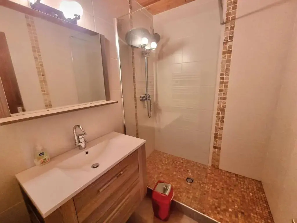Appartement Saint-Michel-de-Chaillol, 5 pièces, 12 personnes - FR-1-393-11