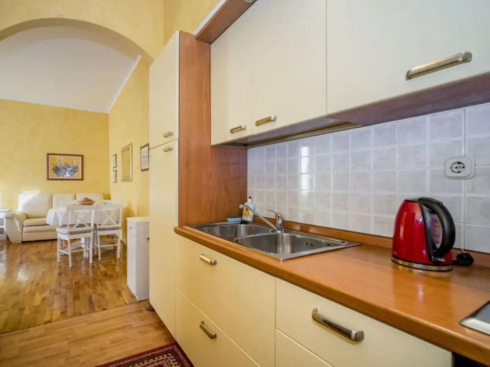 Rooms and Studios Villa Rossella 2