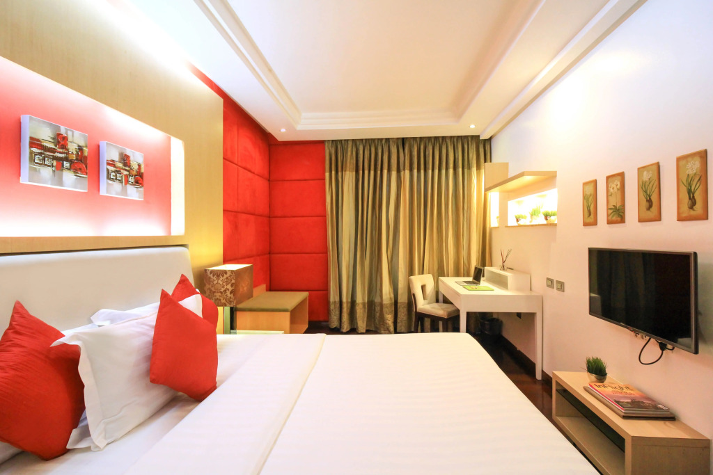 Greenhills Elan Hotel Modern - Newly Renovated