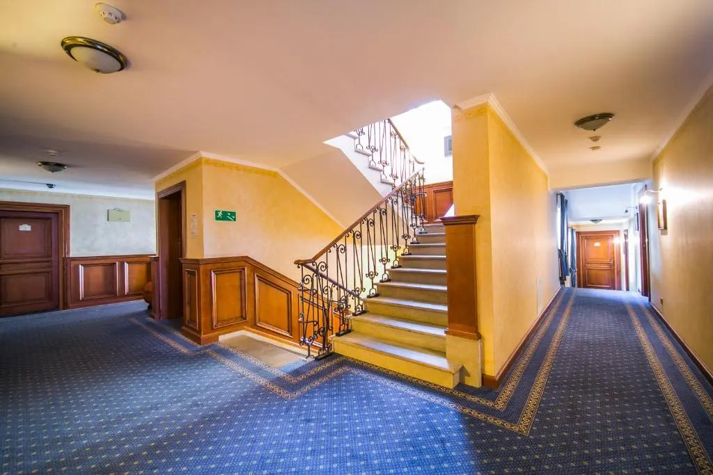 Hotel Opera