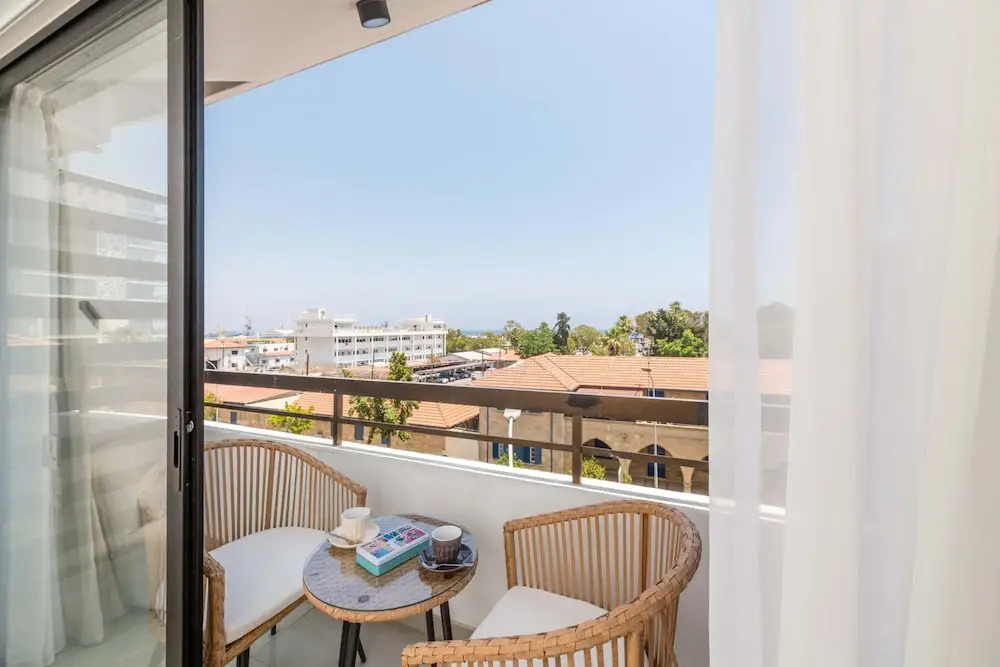 Finikoudes Marina View 202