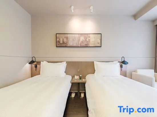 Jinjiang Inn Select  Xinzheng Longhu Sunshine Avenue