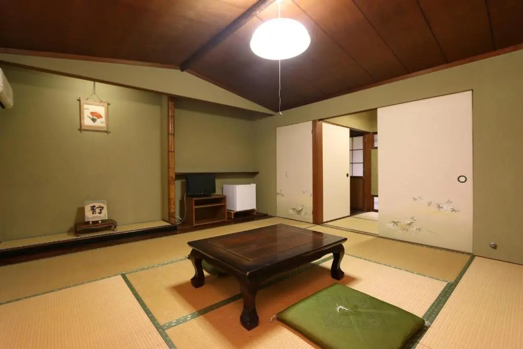 Gunkakutei
