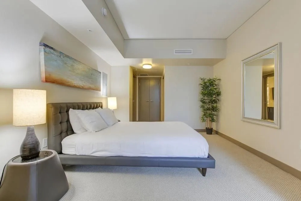 Downtown Apartments by Barsala