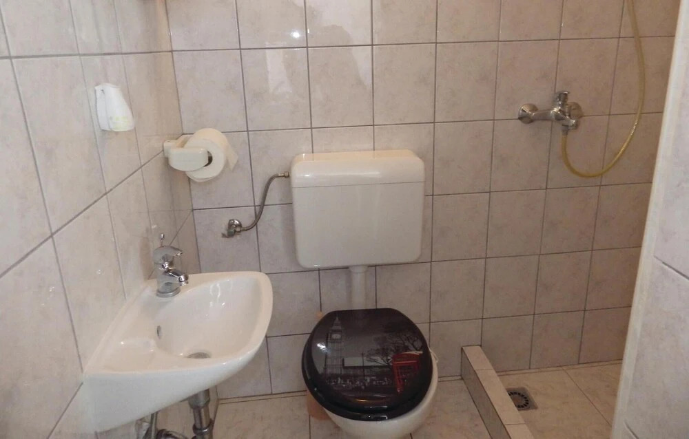 Amazing Apartment in Vodnjan With 3 Bedrooms