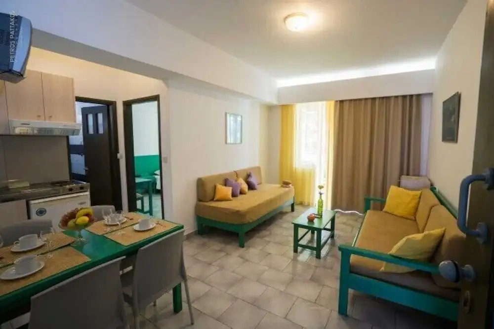 Akoition Hotel