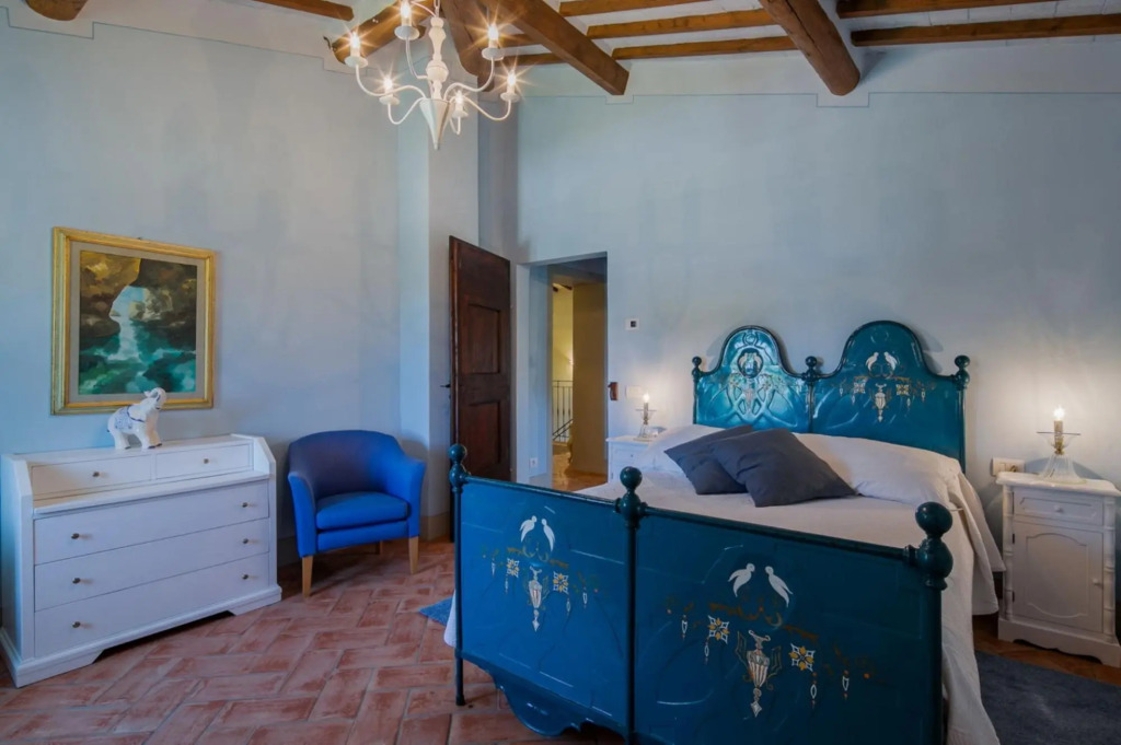 Elegant villa with private pool near Cortona-Villa Irene