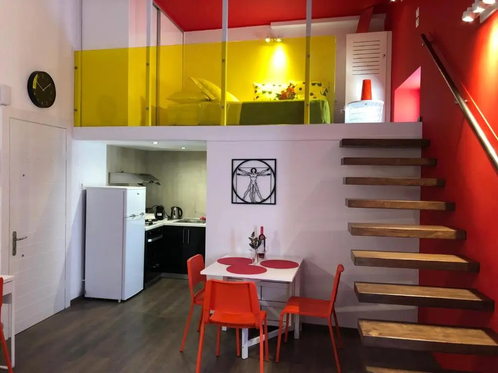 SOLOMOU APARTMENT