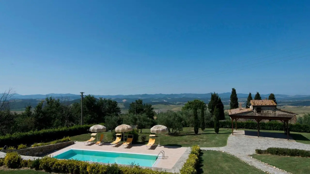PERUCCIO 4, Emma Villas