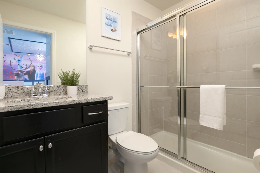 *NEW* Luxury Decorated Amazing Resort Pool Home, Davenport, US
