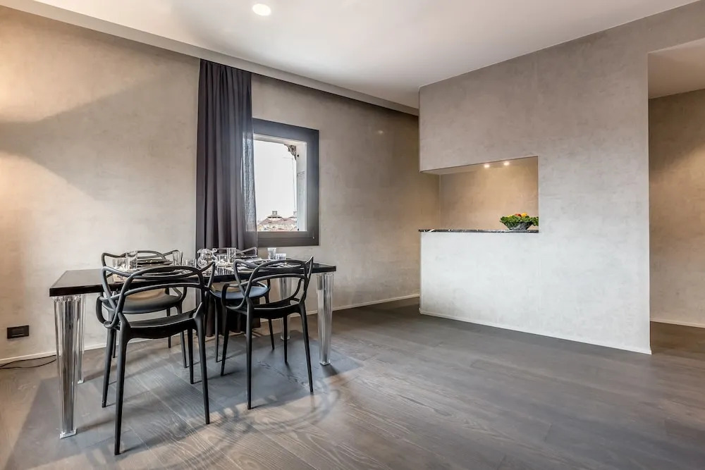 Regina Vittoria Suite