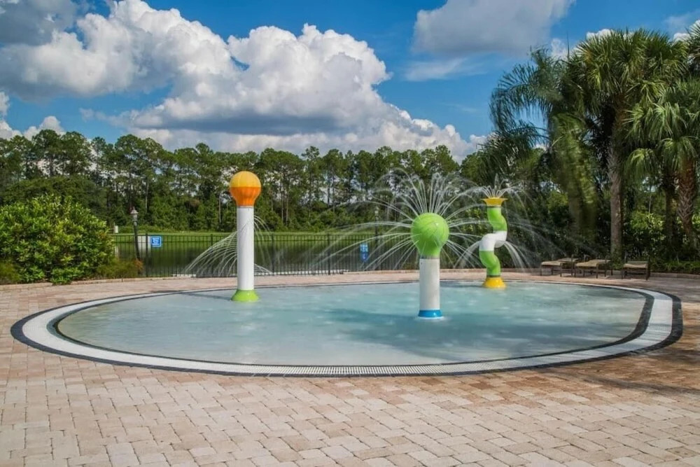 8953 Beautiful House With Pool