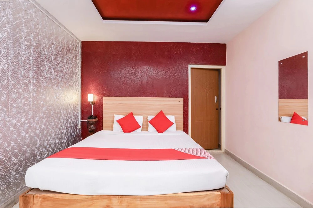 OYO 9592 Maharaja Palace Resort
