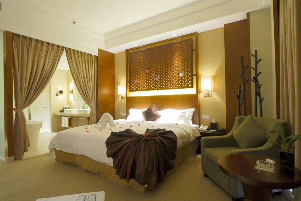 Golden Bay Resort