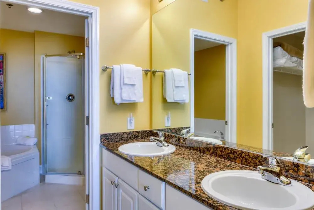 Lighthouse Unit 605 2 Bedrooms 2 Bathrooms Condo
