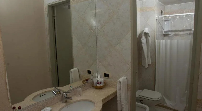 Corrientes Plaza Hotel