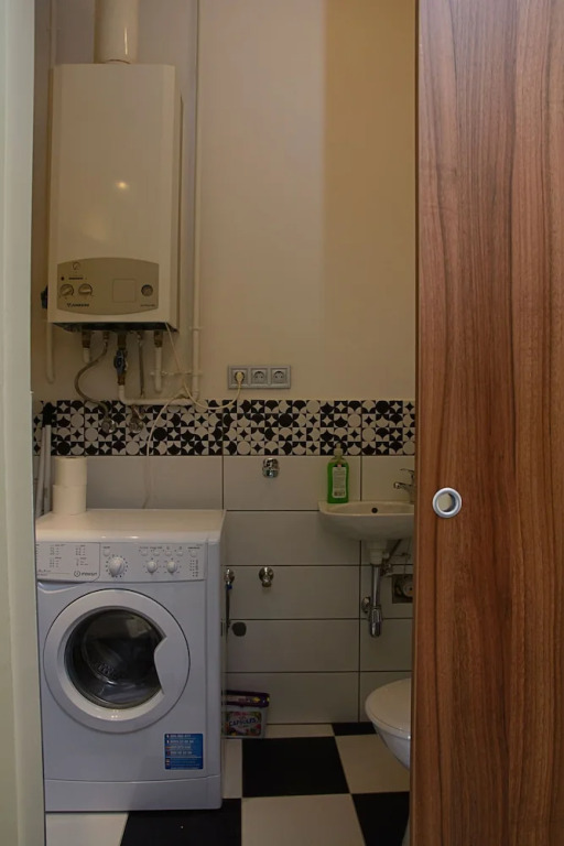 New - Walnuttree Double 12 Person Apartment Central in Budapest - Hungary