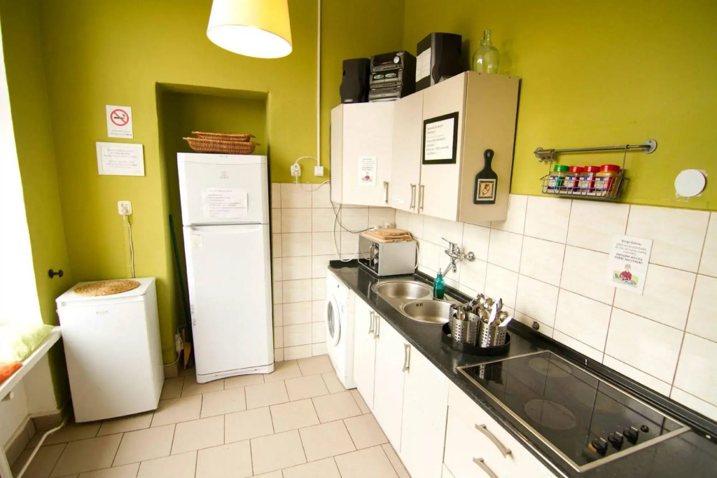 Cinnamon Hostel