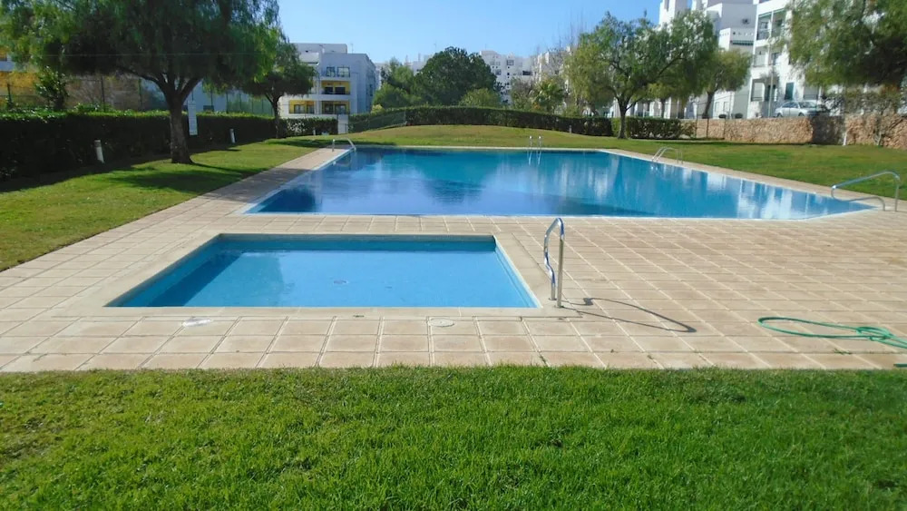 Apartment With 2 Bedrooms in Armação de Pêra, With Wonderful sea View, Shared Pool, Furnished Garden - 250 m From the Beach
