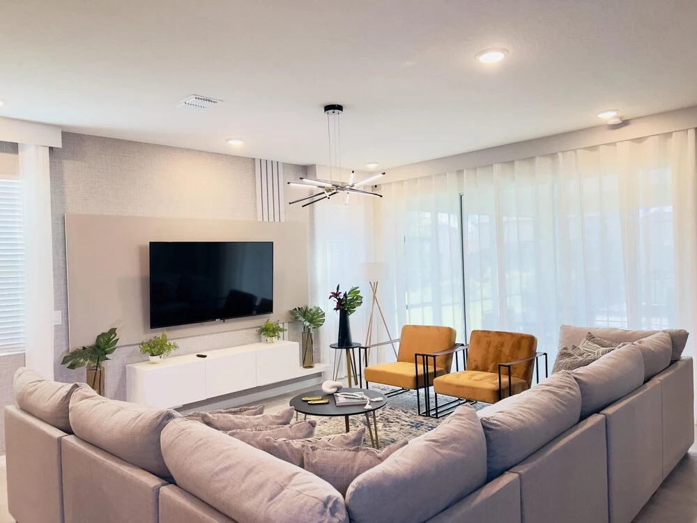 Brand New charming themed home near Disney