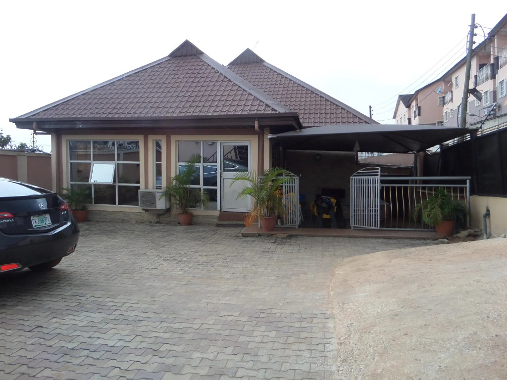 Chatwell Hotel