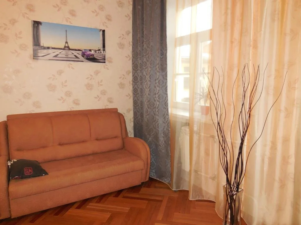 Visit Nevsky pr 182