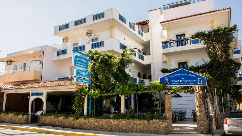Uncle George Studios n Apartments by Checkin