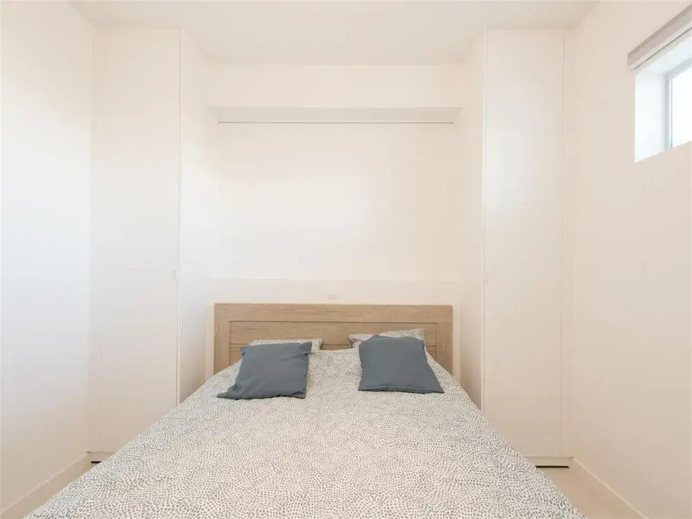 Modern Apartment on sea Wall in Ostend