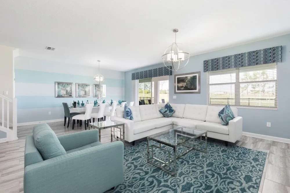 Champions Gate-9042sltsdjgil 9 Bedroom Home