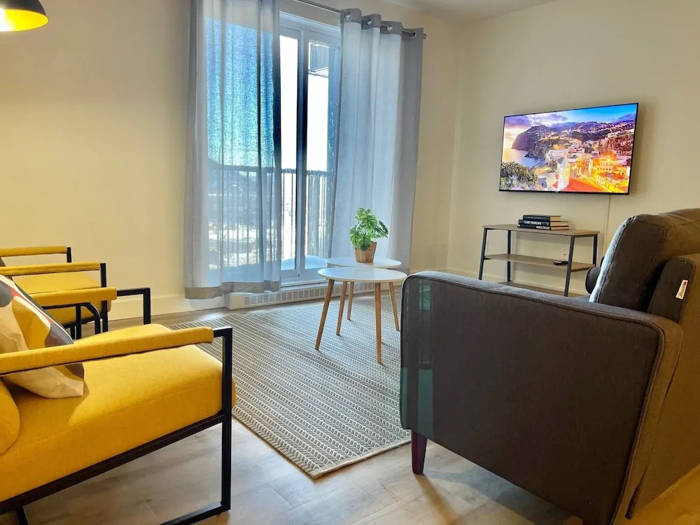 APPART-HOTEL LUNI