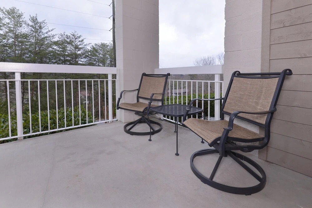 Whispering Pines 613