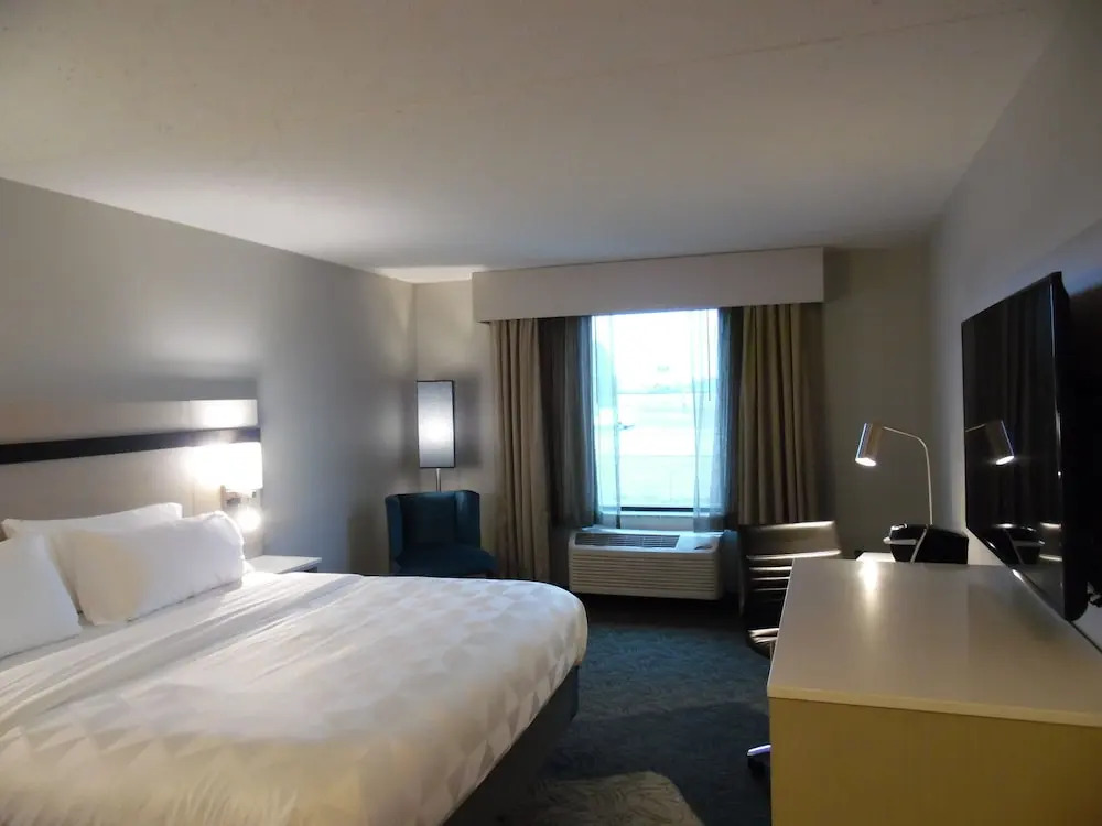 Crowne Plaza Bloomington-normal