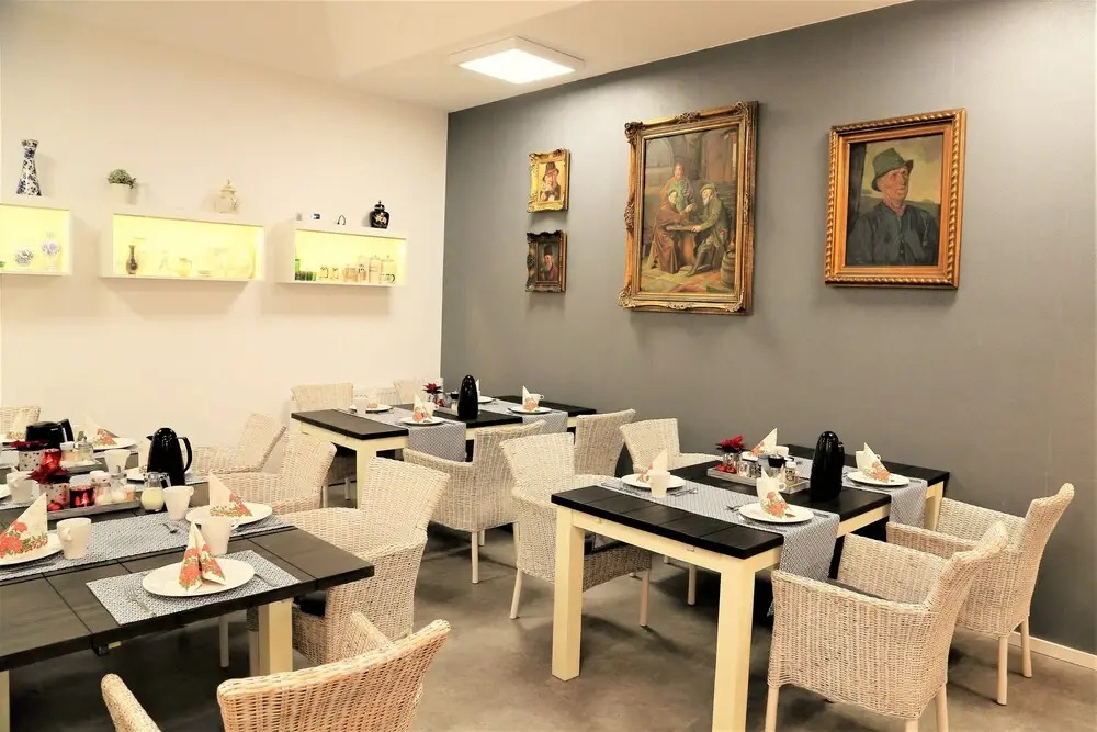 Minsu Hotel