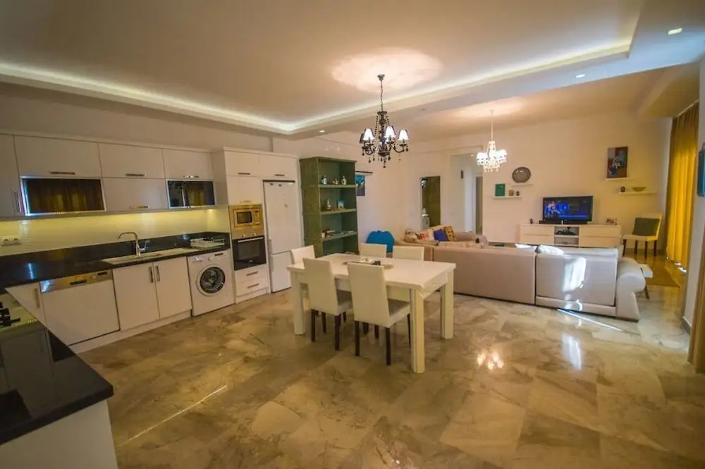 Villa Ella