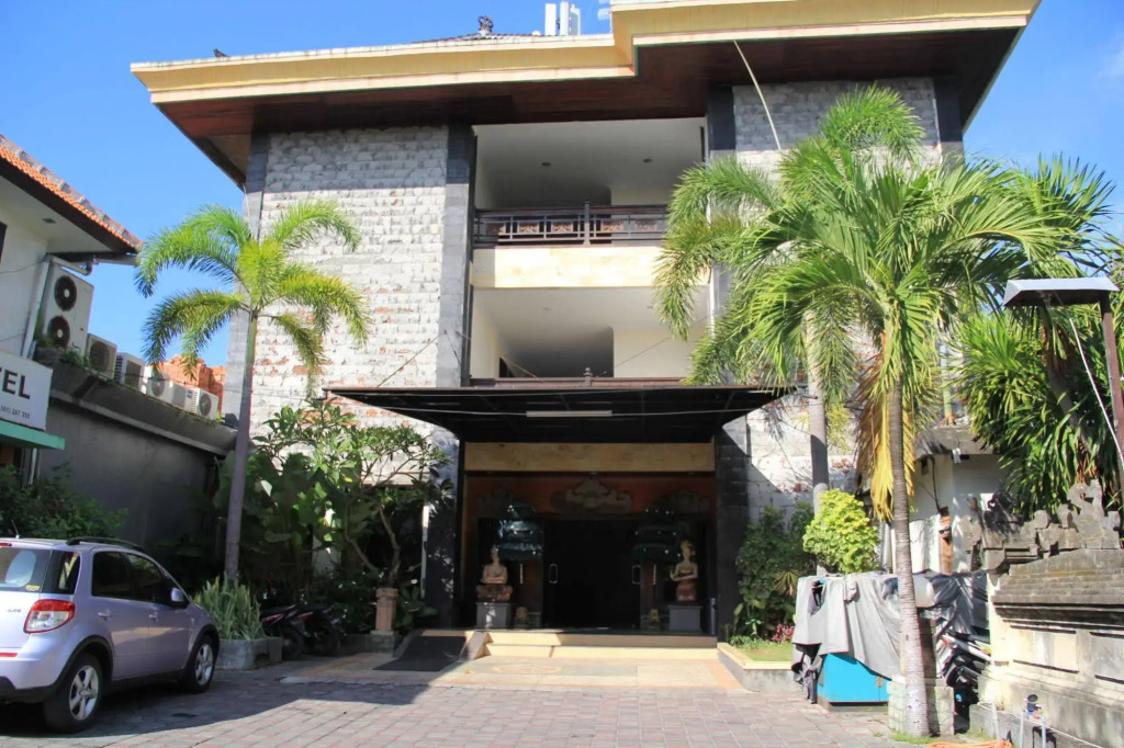 Stana Puri Gopa Hotel