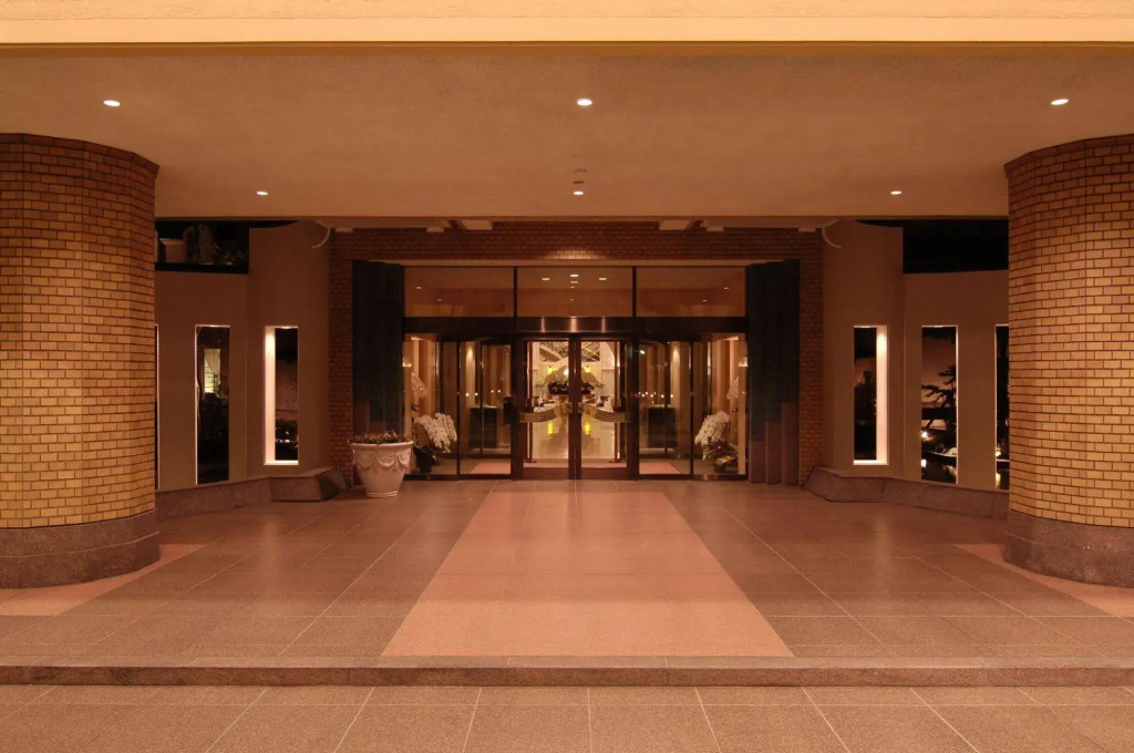 Royal Oak Hotel Spa & Gardens